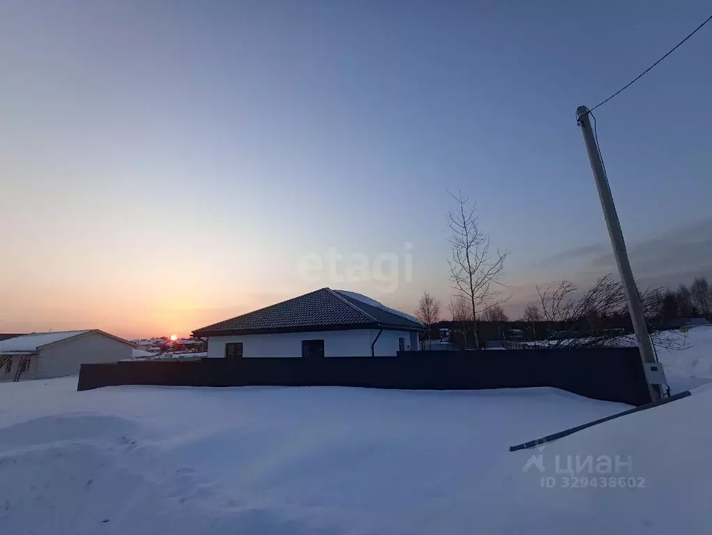 Дом в Кировская область, Слободской муниципальный район, д. Шихово  ... - Фото 1