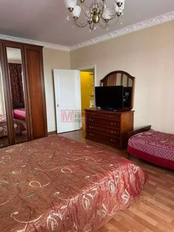 3-к кв. Белгородская область, Старый Оскол Степной мкр, 6 (95.0 м) - Фото 1