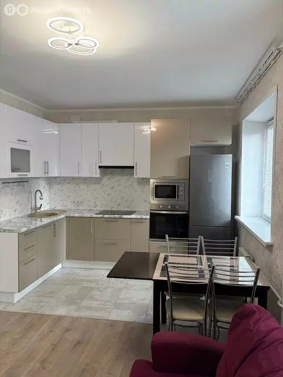 3-комнатная квартира: Ярославль, улица Жукова, 17 (59 м) - Фото 1