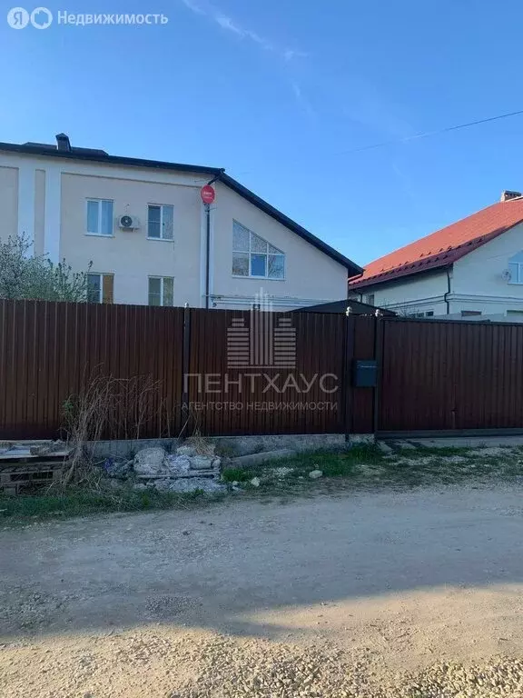 Дом в село Сновицы, Московская улица, 15 (225.5 м) - Фото 1