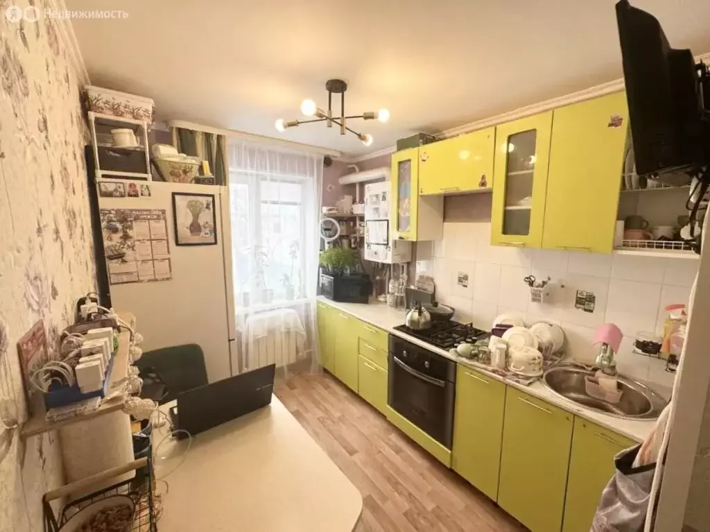 3-комнатная квартира: Переславль-Залесский, Молодёжная улица, 71 (64 ... - Фото 1