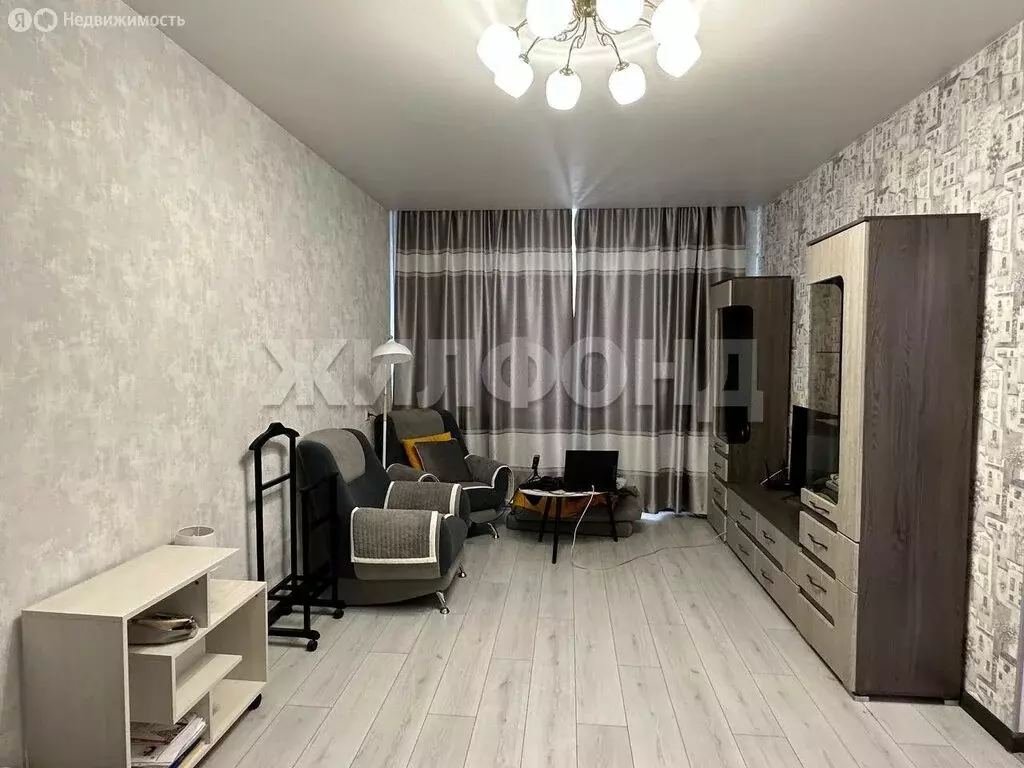1-комнатная квартира: Новосибирск, Овражная улица, 10 (43.5 м) - Фото 1