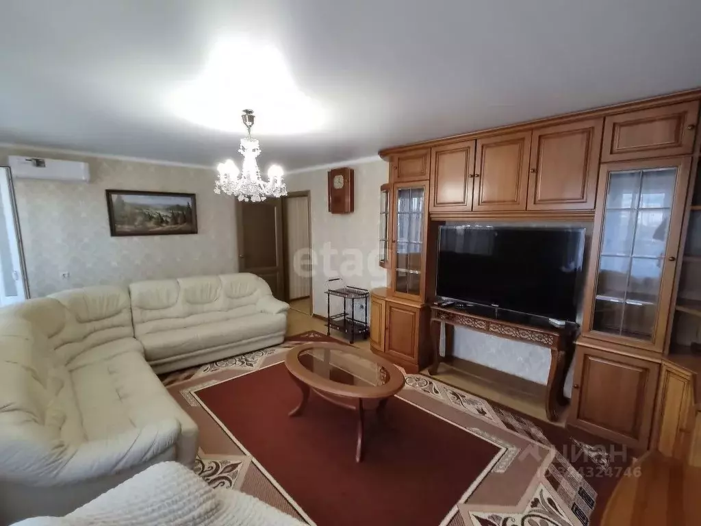 3-к кв. Краснодарский край, Анапа Черноморская ул., 13 (79.1 м) - Фото 1