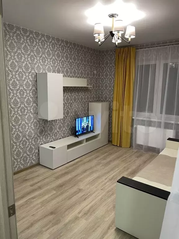 1-к. квартира, 40 м, 8/24 эт. - Фото 0