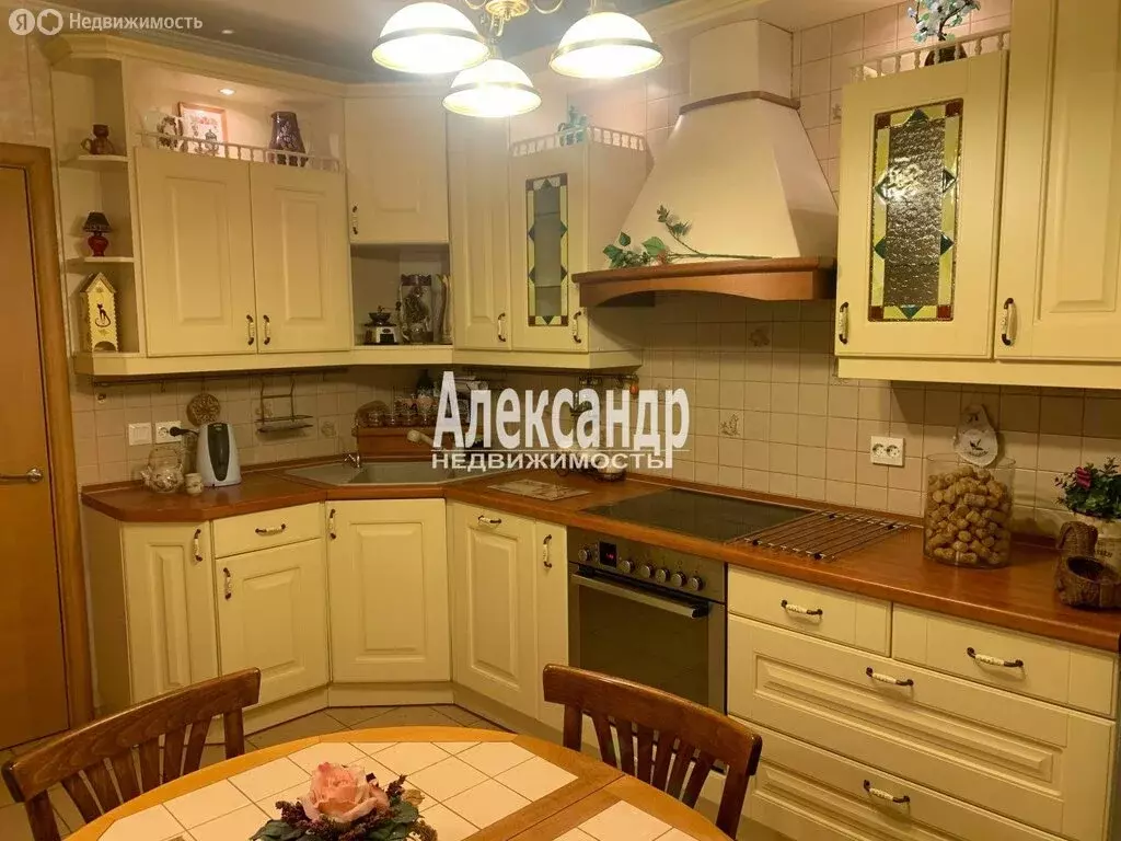 2-комнатная квартира: Санкт-Петербург, Сиреневый бульвар, 23к1 (60 м) - Фото 1