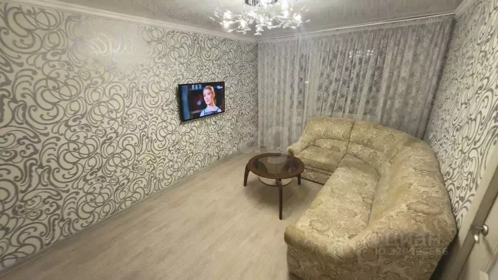 3-к кв. Татарстан, Альметьевск ул. Чернышевского, 4 (51.2 м) - Фото 1