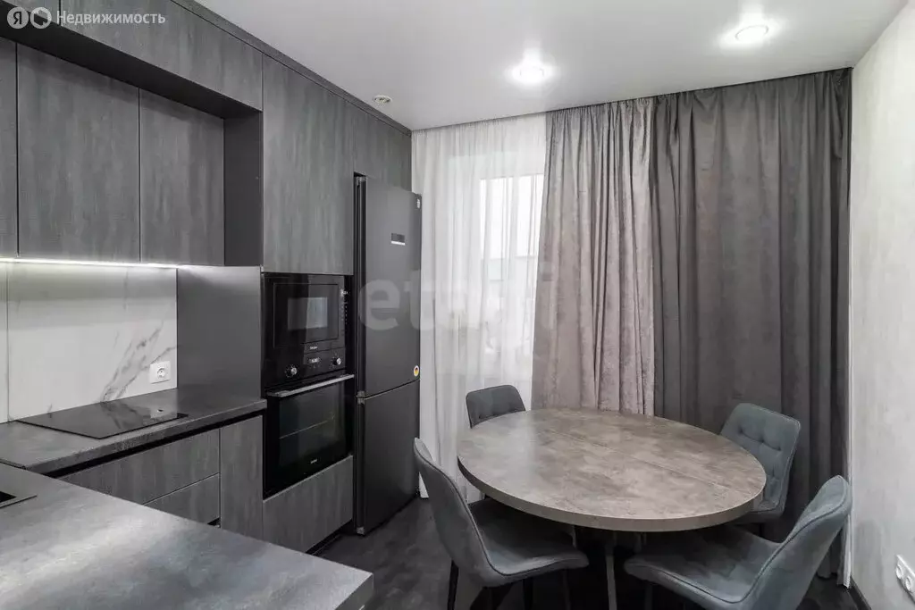 2-комнатная квартира: Тюмень, улица Пермякова, 68к2 (50 м) - Фото 2