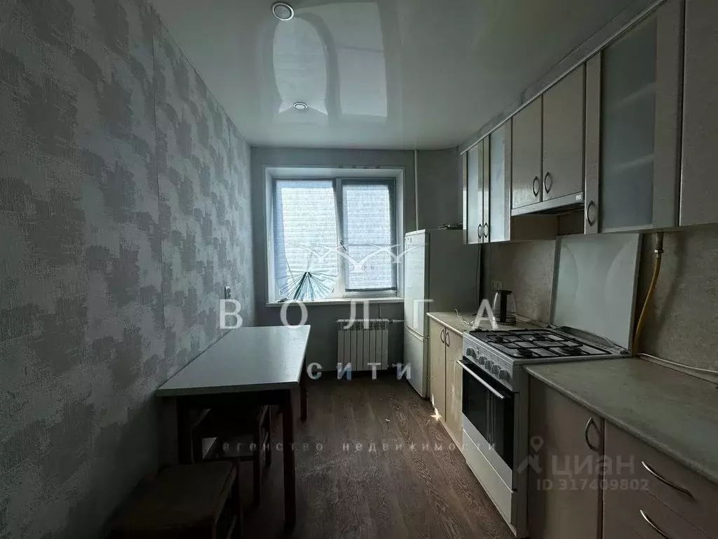 3-к кв. Волгоградская область, Волгоград ул. Воронкова, 29А (64.2 м) - Фото 0