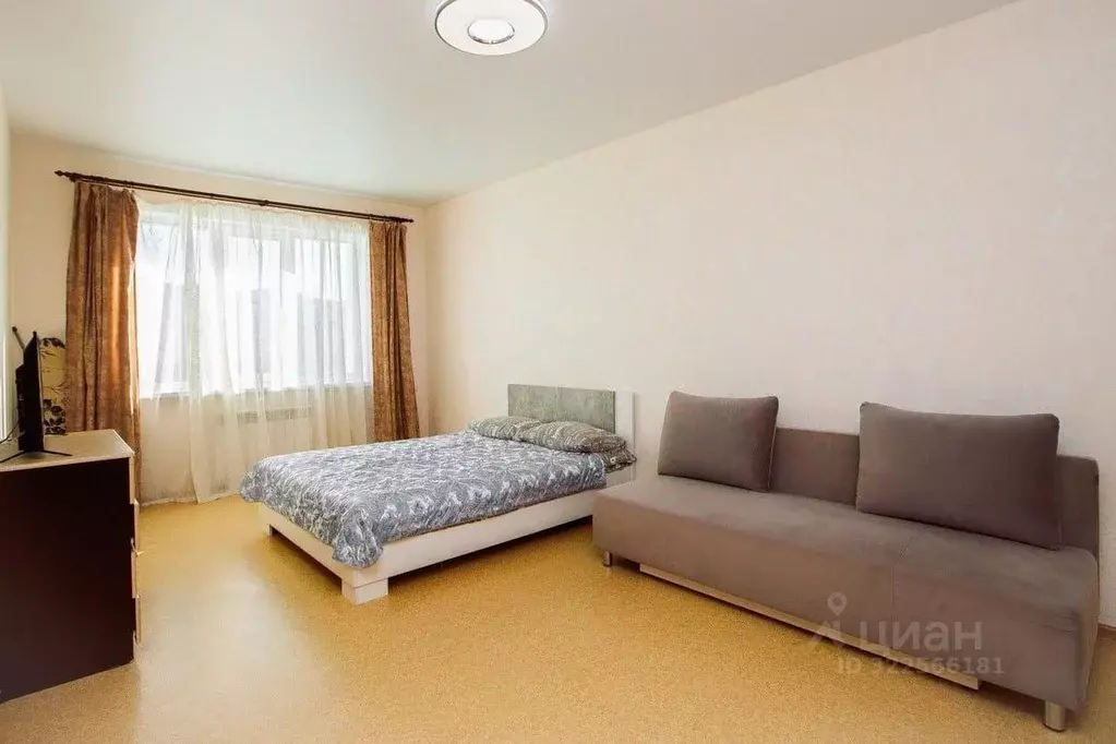 1-к кв. Сахалинская область, Южно-Сахалинск 10-й мкр,  (47.0 м) - Фото 1