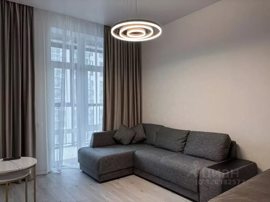 1-к кв. Татарстан, Казань ул. Алексея Козина, 9 (37.0 м) - Фото 2