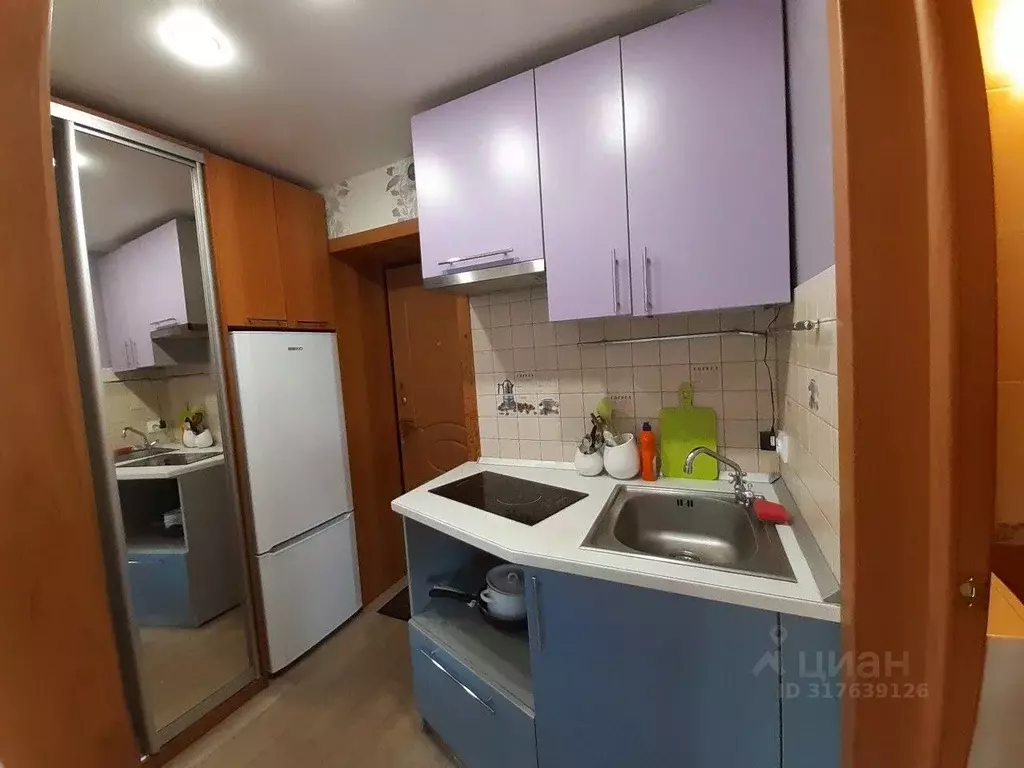 2-к кв. Омская область, Омск просп. Мира, 82/2 (23.0 м) - Фото 0