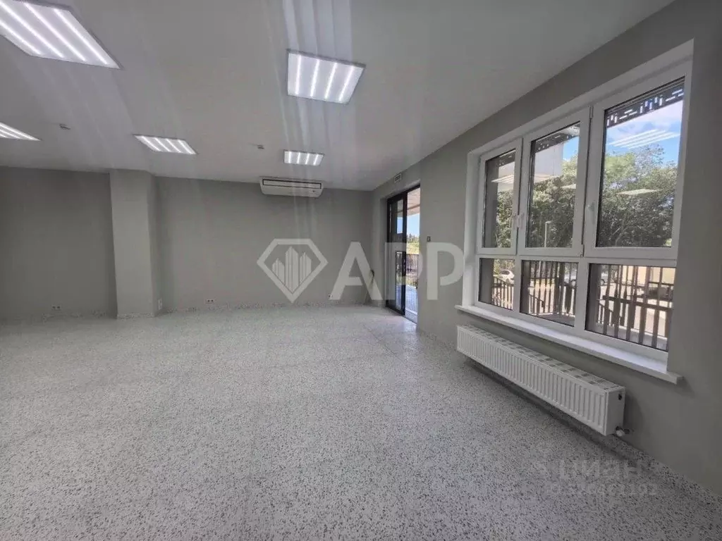 Помещение свободного назначения в Краснодарский край, Новороссийск ул. ... - Фото 1