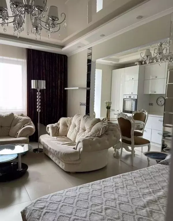 3-к кв. Крым, Симферополь ул. Федько, 16 (75.0 м) - Фото 1
