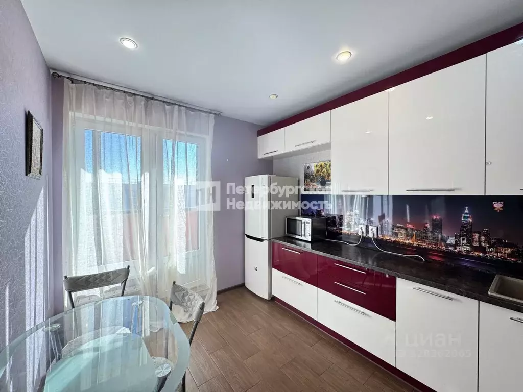 2-к кв. Санкт-Петербург Петергофское ш., 72к4 (62.3 м) - Фото 0