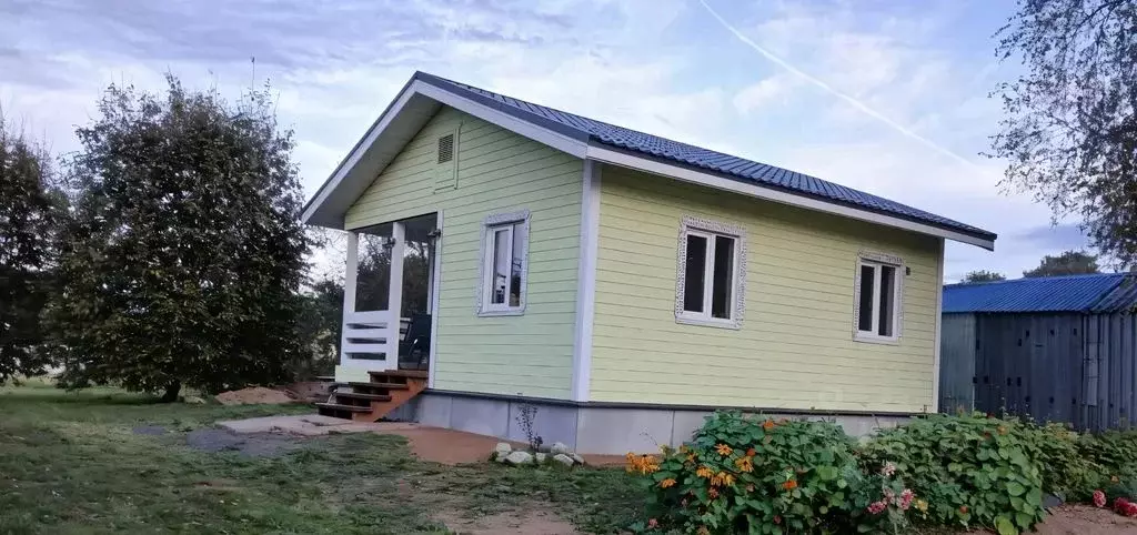 Дом в Новгородская область, Валдайское городское поселение, с. ... - Фото 1