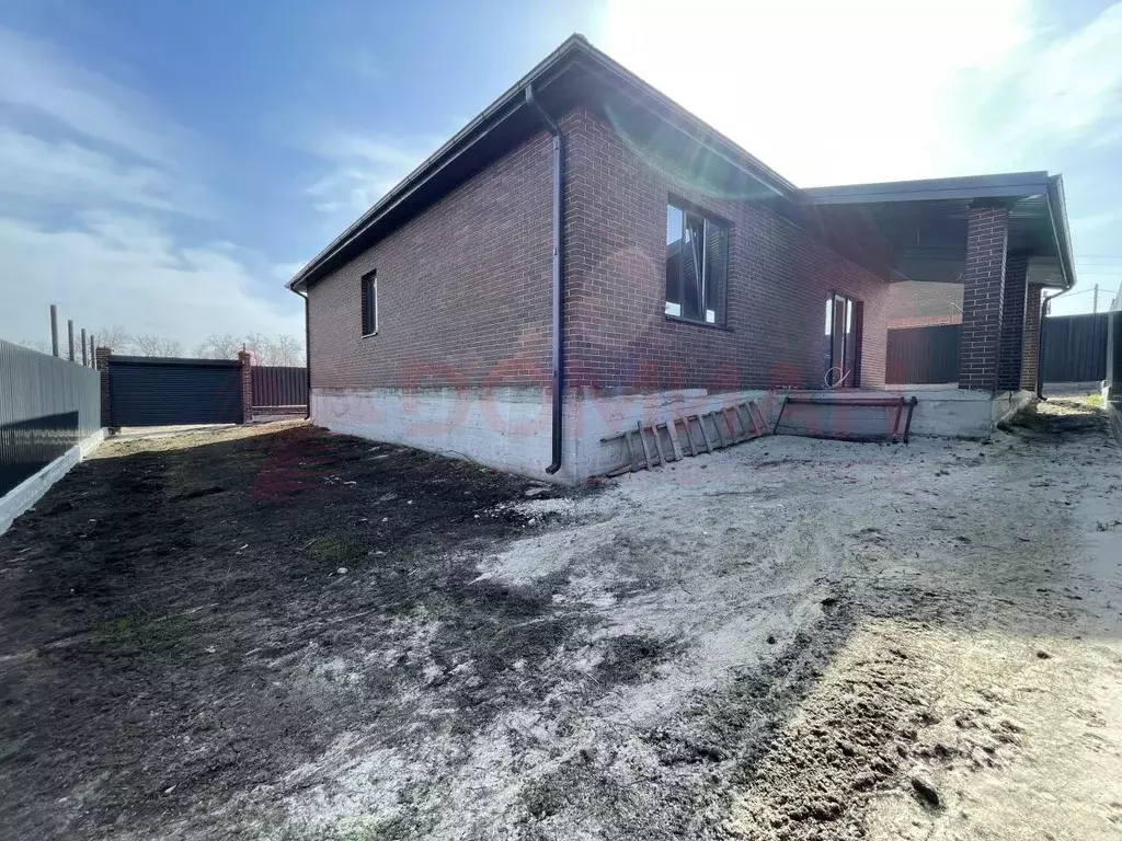 Дом в Ростовская область, Аксай ул. Кленовая, 2 (130 м) - Фото 1