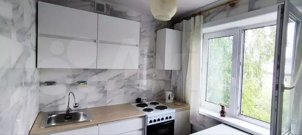 2-к. квартира, 46 м, 4/4 эт. - Фото 0