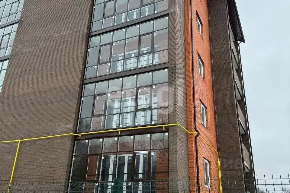 3-к кв. Тульская область, Алексин ул. 50 лет ВЛКСМ, 3Б (132.4 м) - Фото 1