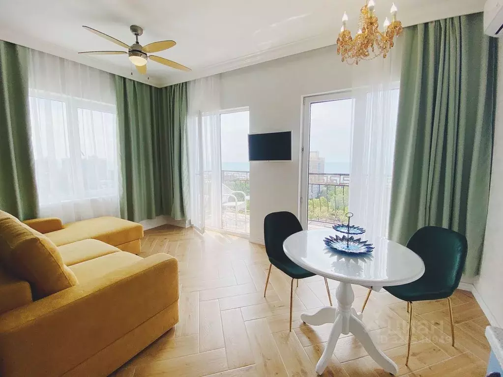 2-к кв. Краснодарский край, Сочи ул. Ленина, 219/6Б (51.2 м) - Фото 2