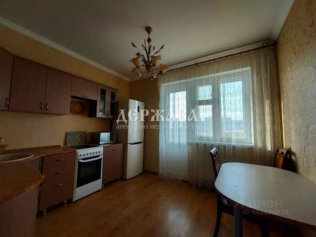 2-к кв. Белгородская область, Старый Оскол Степной мкр, 8 (63.0 м) - Фото 2