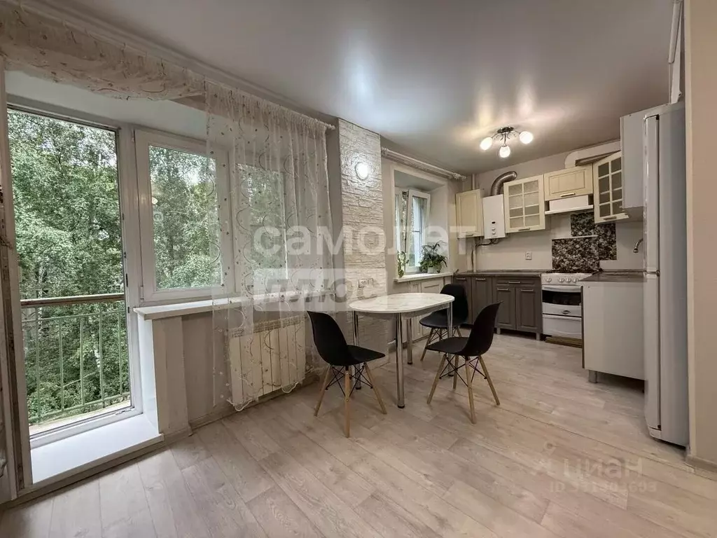 2-к кв. Пензенская область, Пенза ул. Попова, 4А (44.5 м) - Фото 2