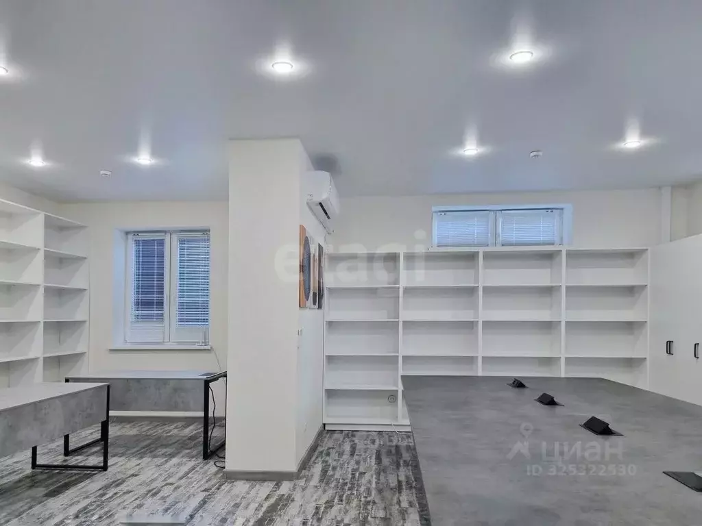 Офис в Калининградская область, Калининград Пехотная ул., 6 (48 м) - Фото 1