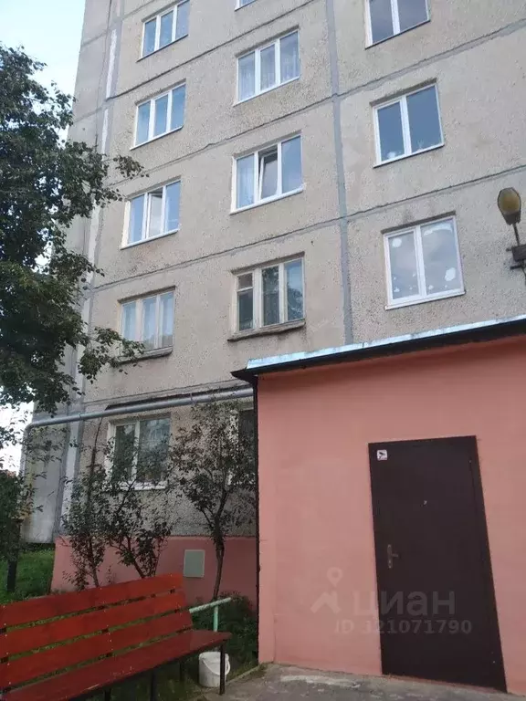 1-к кв. Марий Эл, Йошкар-Ола ул. Петрова, 4А (36.0 м) - Фото 0