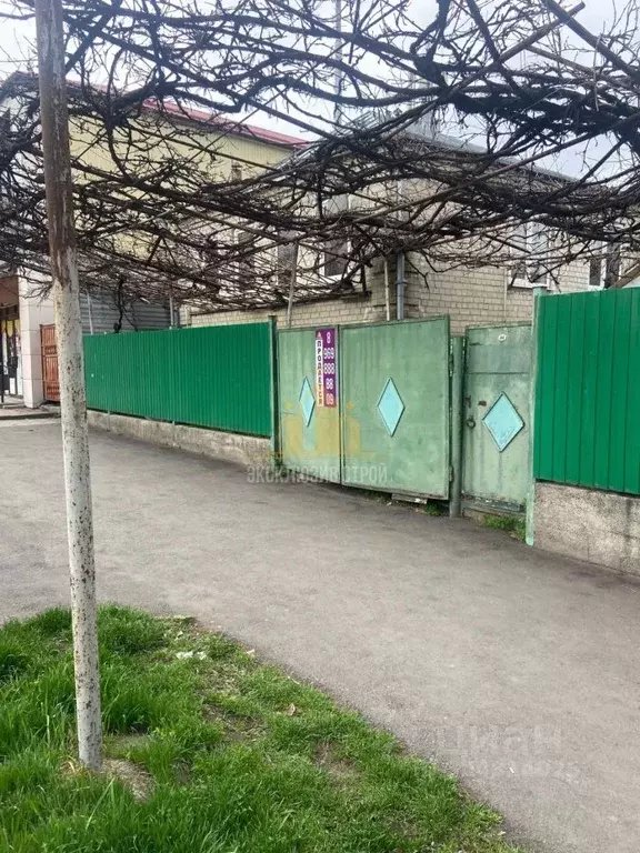 Дом в Ставропольский край, Ессентуки ул. Титова, 44 (120 м) - Фото 1