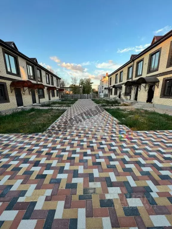 Таунхаус в Калмыкия, Элиста ул. Хомутникова, 116 (64 м) - Фото 0