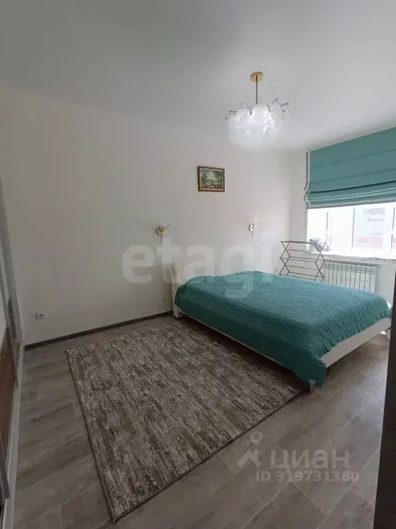 2-к кв. Тюменская область, Тобольск Октябрьская ул., 19А (63.0 м) - Фото 0
