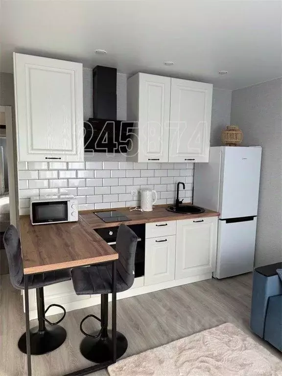 Студия Московская область, Лобня ул. Колычева, 6 (24.0 м) - Фото 1