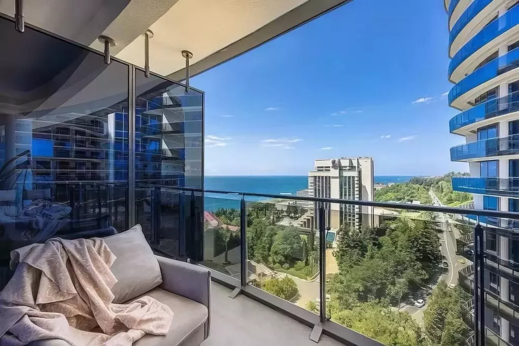 2-к кв. Краснодарский край, Сочи Курортный просп., 108 (67.0 м) - Фото 1