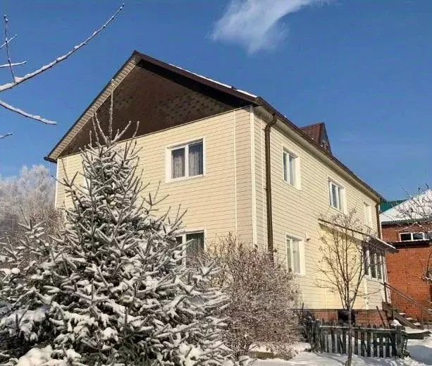 Дом в Иркутская область, Иркутский муниципальный округ, пос. ... - Фото 1