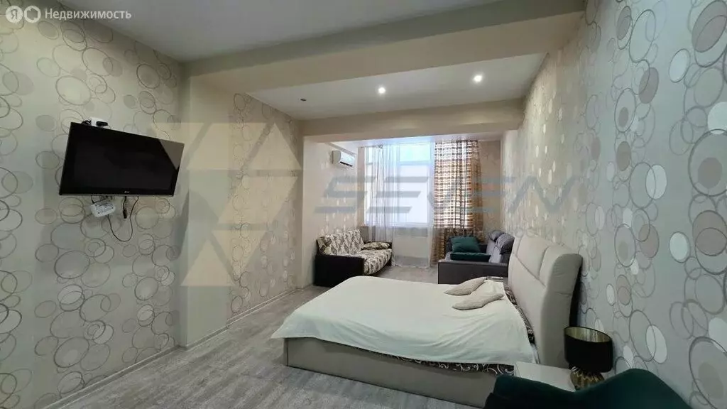 1-комнатная квартира: Севастополь, улица Сенявина, 5 (45 м) - Фото 1