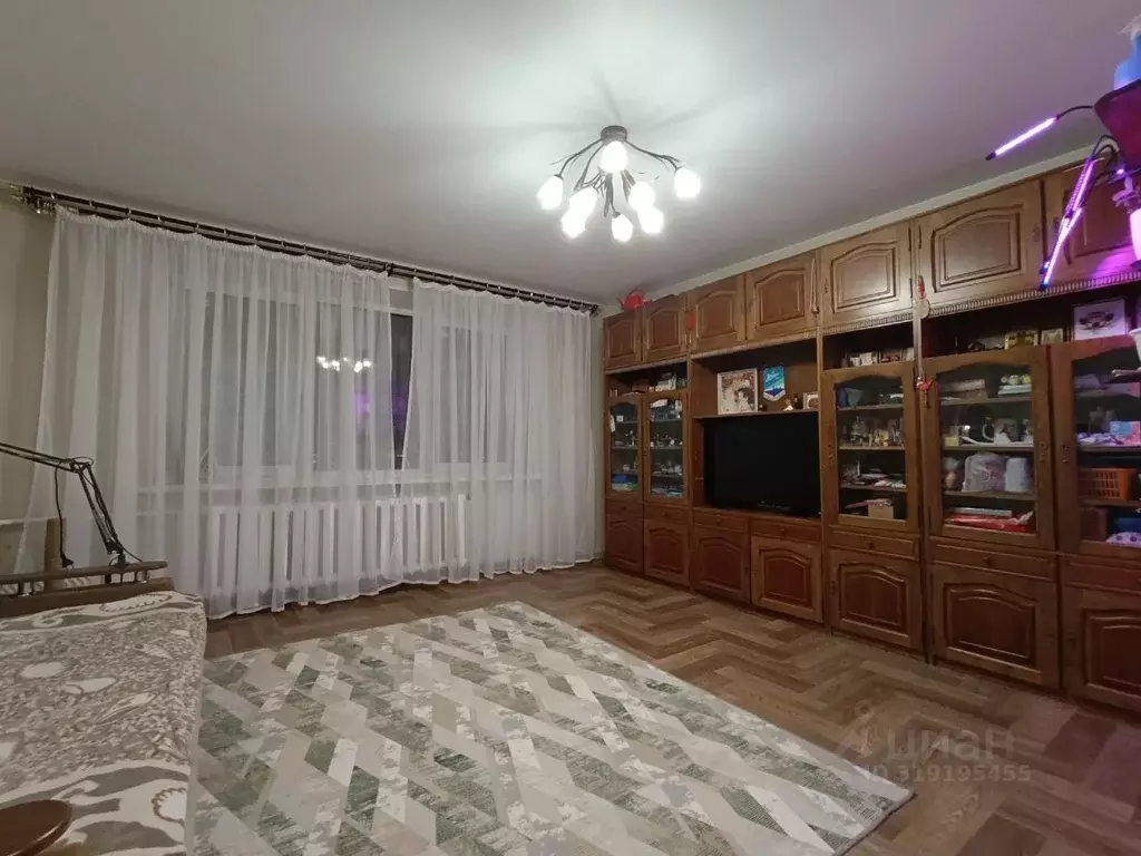 3-к кв. Ленинградская область, Гатчинский район, д. Малое Верево ул. ... - Фото 0