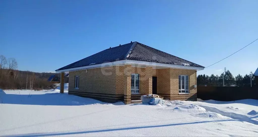 Дом в Башкортостан, Уфа городской округ, д. Самохваловка ул. ... - Фото 1