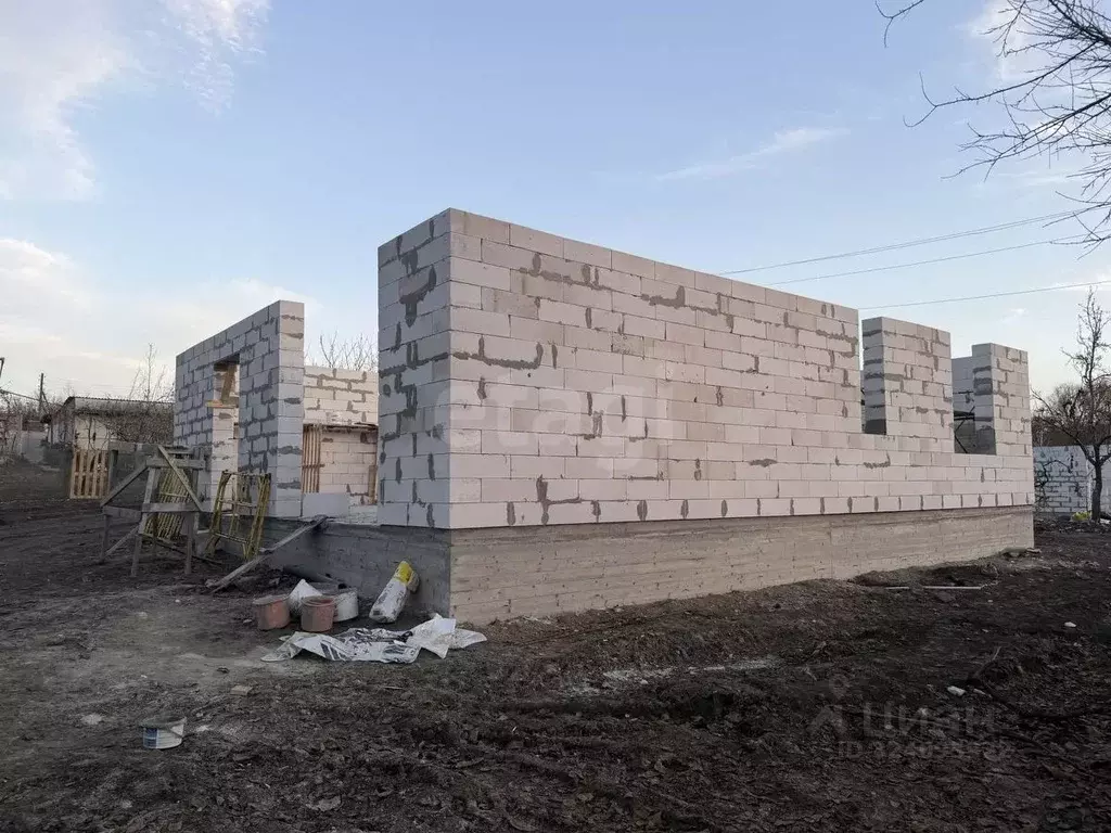 Дом в Крым, Симферопольский район, Трудовское с/пос, с. Строгоновка ... - Фото 1