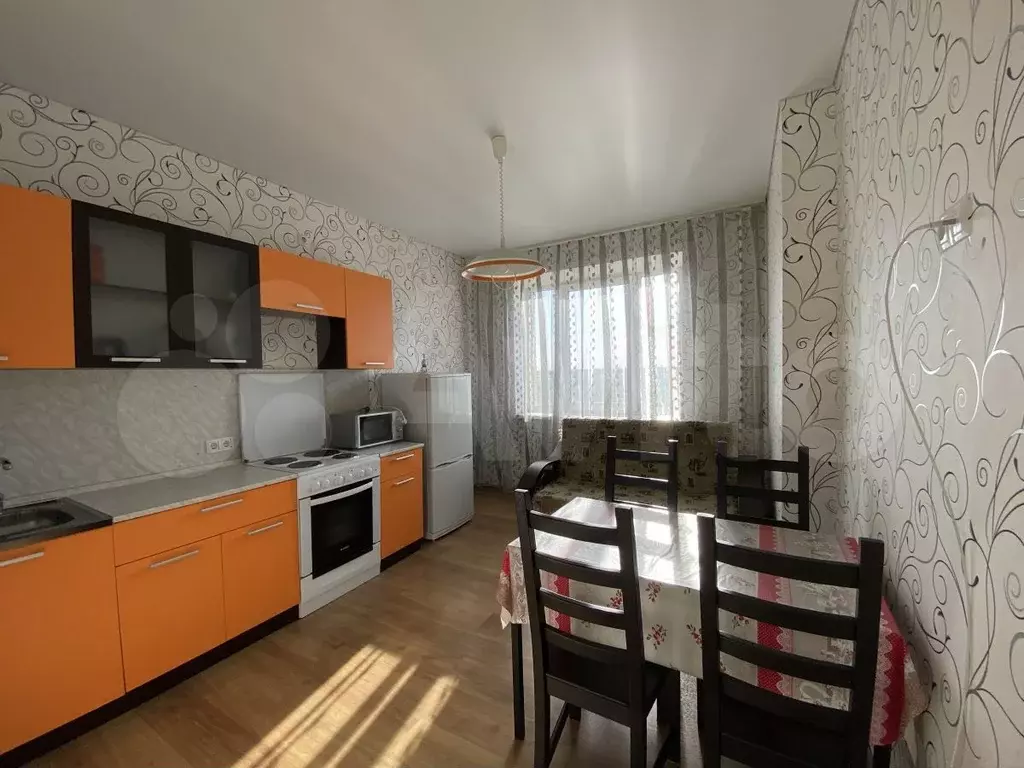 1-к. квартира, 43 м, 7/16 эт. - Фото 1