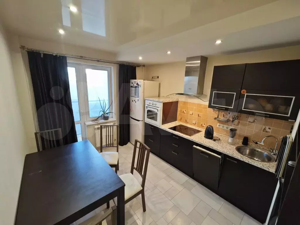 1-к. квартира, 40 м, 4/20 эт. - Фото 1