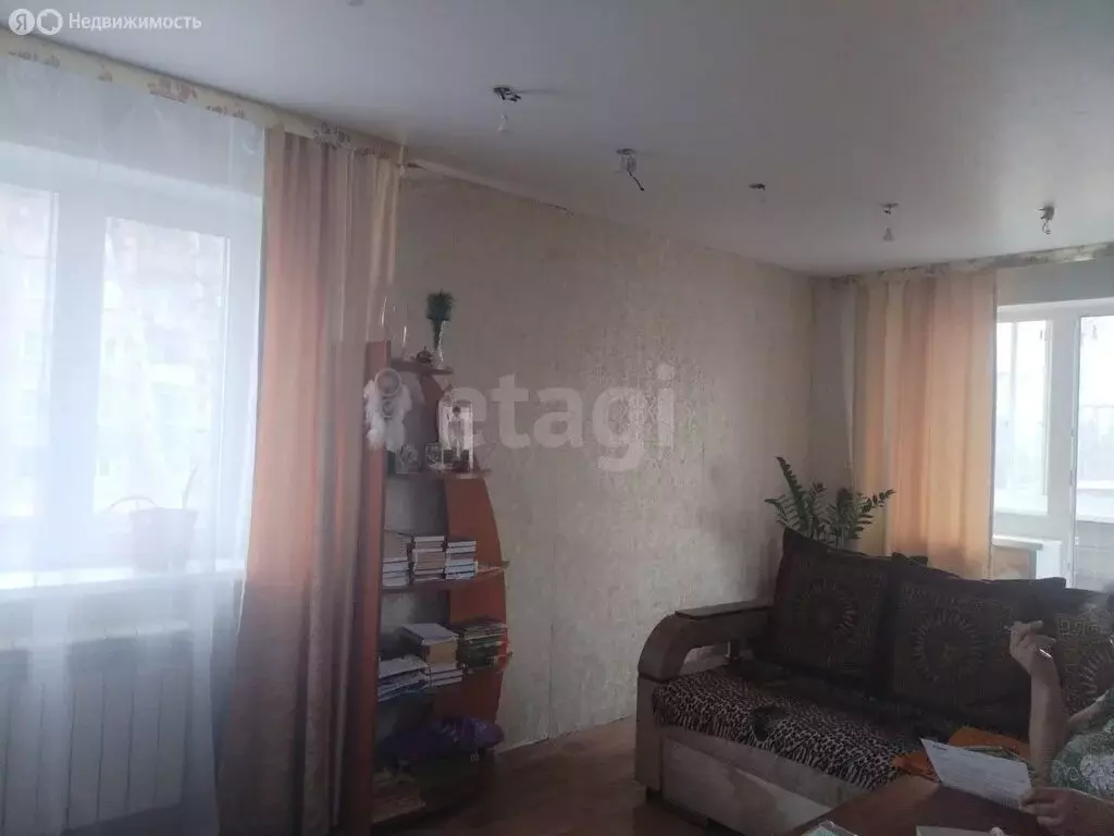 2-комнатная квартира: Комсомольск-на-Амуре, улица Орджоникидзе, 50 ... - Фото 0
