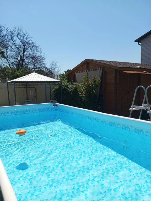 Дом в Краснодарский край, Темрюкский район, Фонталовское с/пос, пос. ... - Фото 1