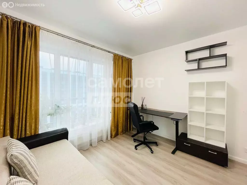 3-комнатная квартира: Москва, Аминьевское шоссе, 4Дк2 (55 м) - Фото 2