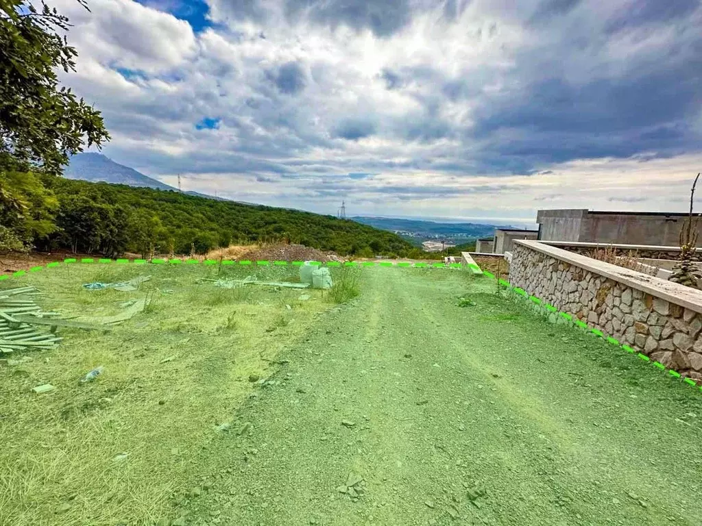 Участок в Крым, Алушта городской округ, с. Изобильное пер. Кузнечный ... - Фото 0