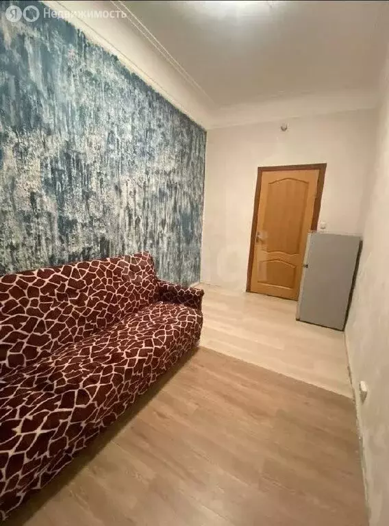 1к в 13-комнатной квартире (11 м) - Фото 2