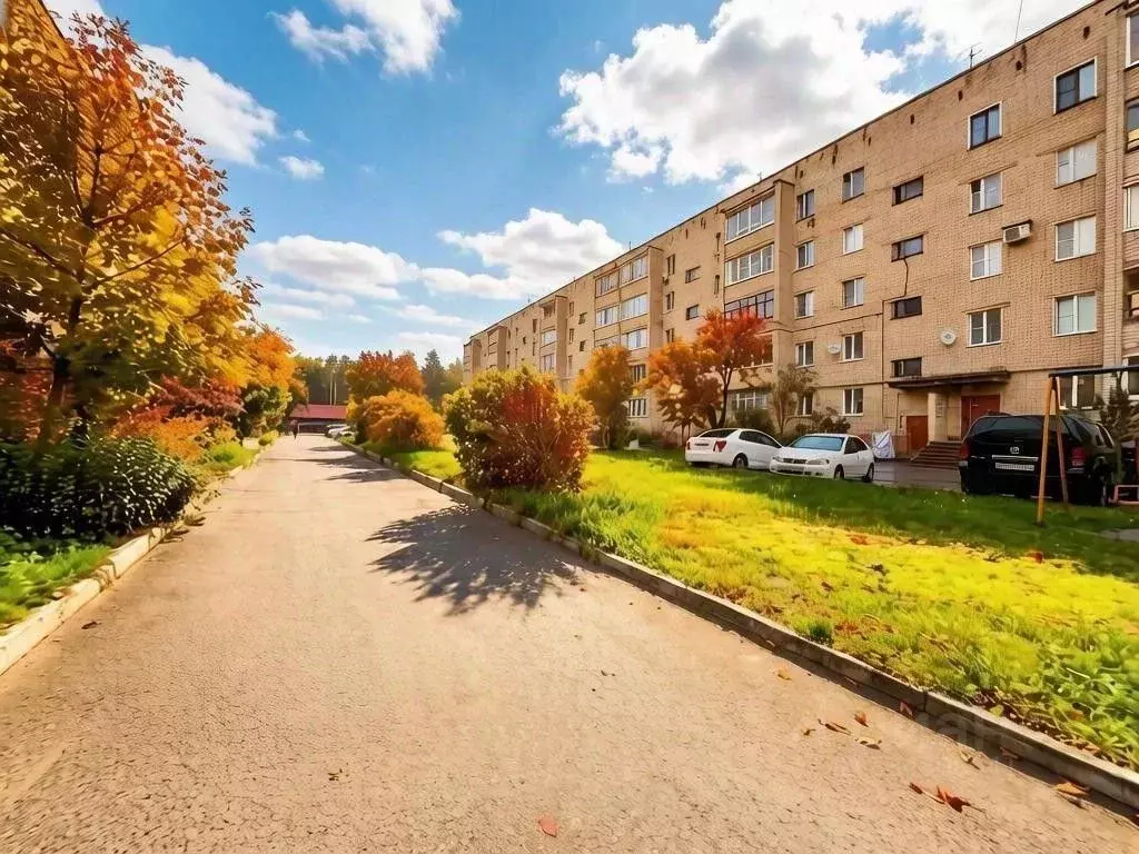 2-к кв. Калужская область, Жуков ул. Ленина, 26 (50.0 м) - Фото 1