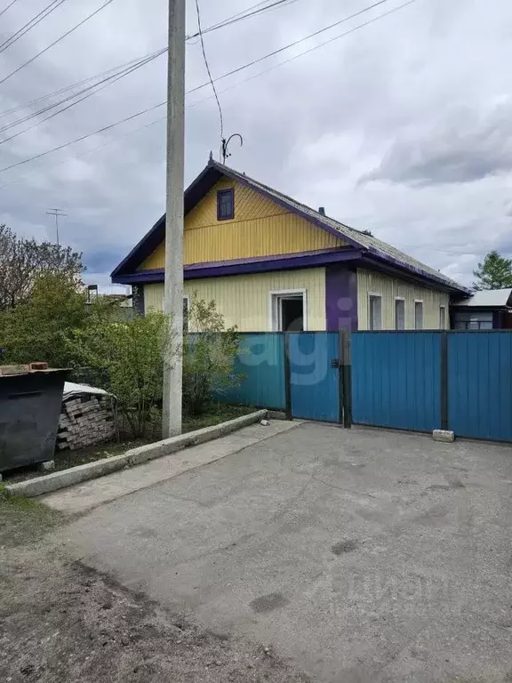 Дом в Амурская область, Белогорск Раздольная ул., 19 (50 м) - Фото 0