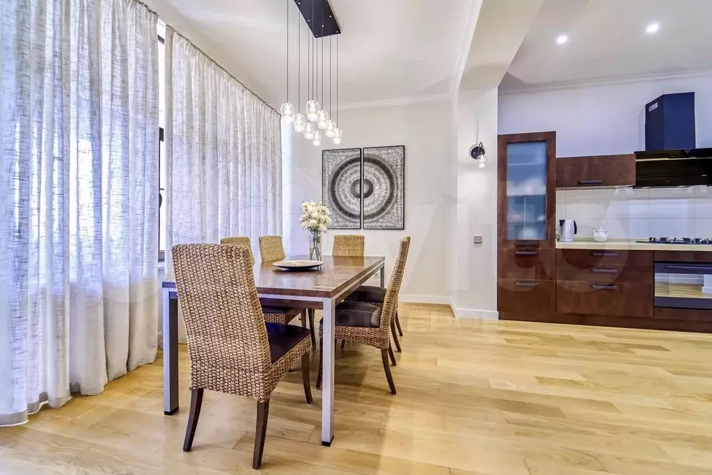 4-к. квартира, 240 м, 2/7 эт. - Фото 1