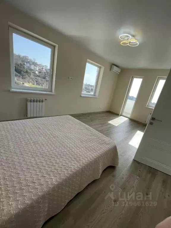 3-к кв. Краснодарский край, Сочи Теневой пер., 10А (100.0 м) - Фото 0