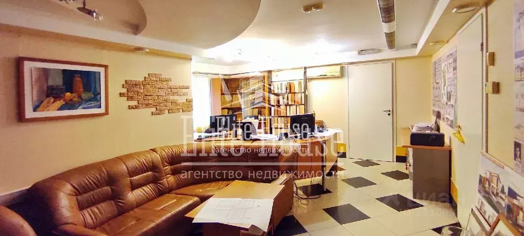 Офис в Калужская область, Калуга ул. Космонавта Комарова, 36 (119 м) - Фото 1