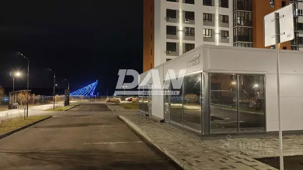 Торговая площадь в Челябинская область, Челябинск Университетская ... - Фото 1